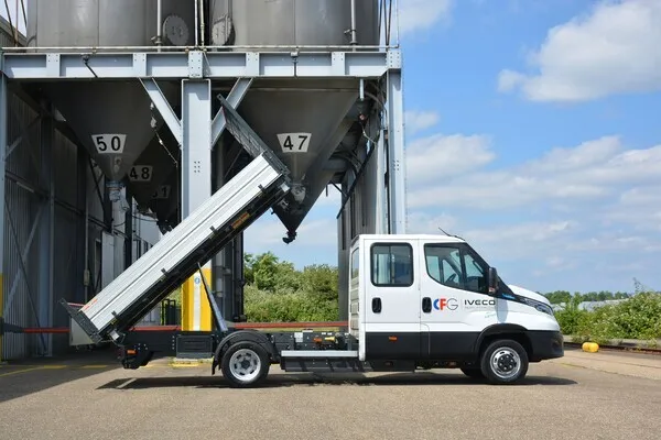 Rij-impressie IVECO eDaily door Noord-Limburg Business: geavanceerder dan ooit