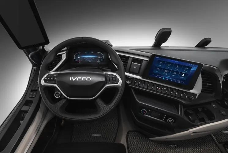 IVECO STRATOR