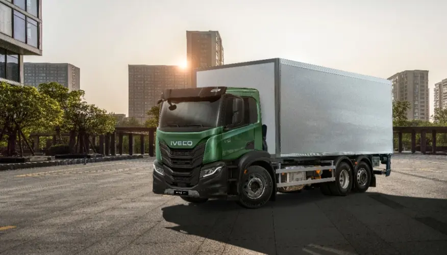 IVECO S-WAY