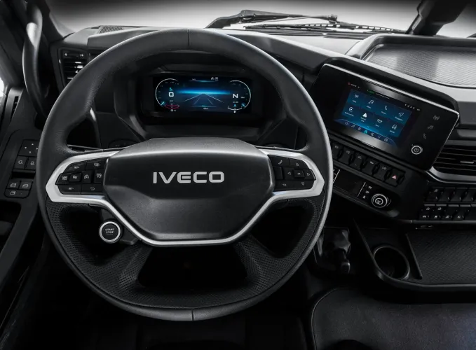 IVECO S-WAY